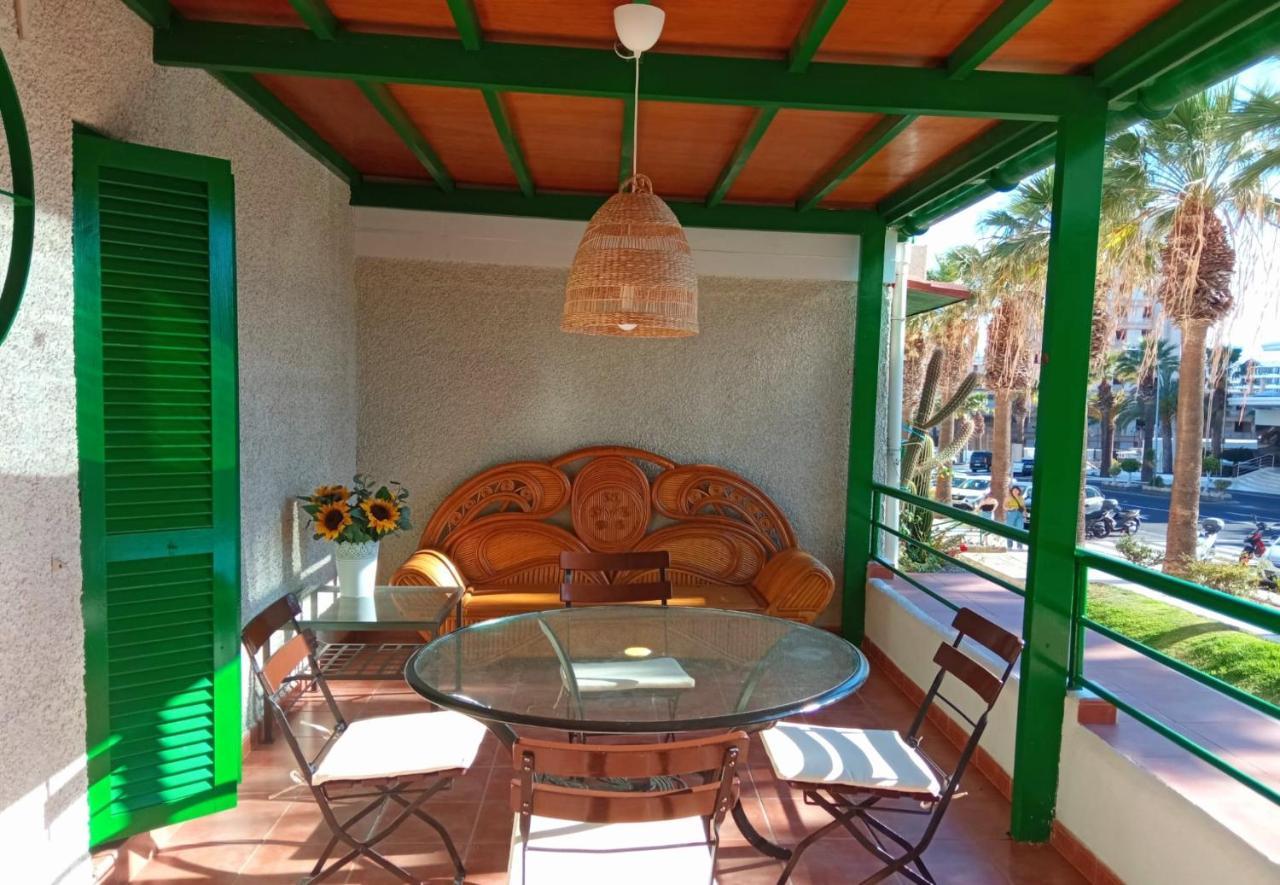 Las Americas Beach House Arona  Eksteriør billede