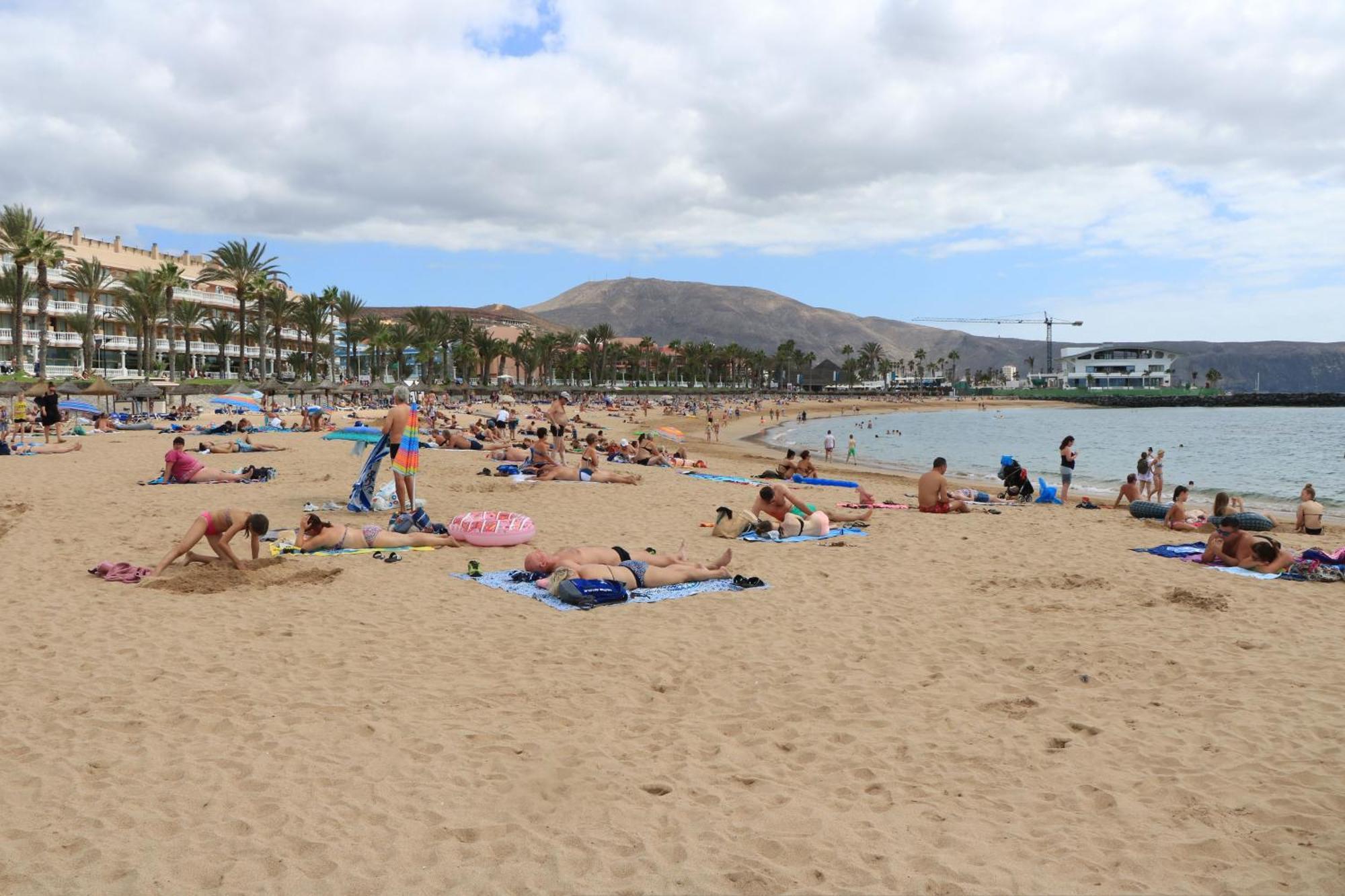 Las Americas Beach House Arona  Eksteriør billede